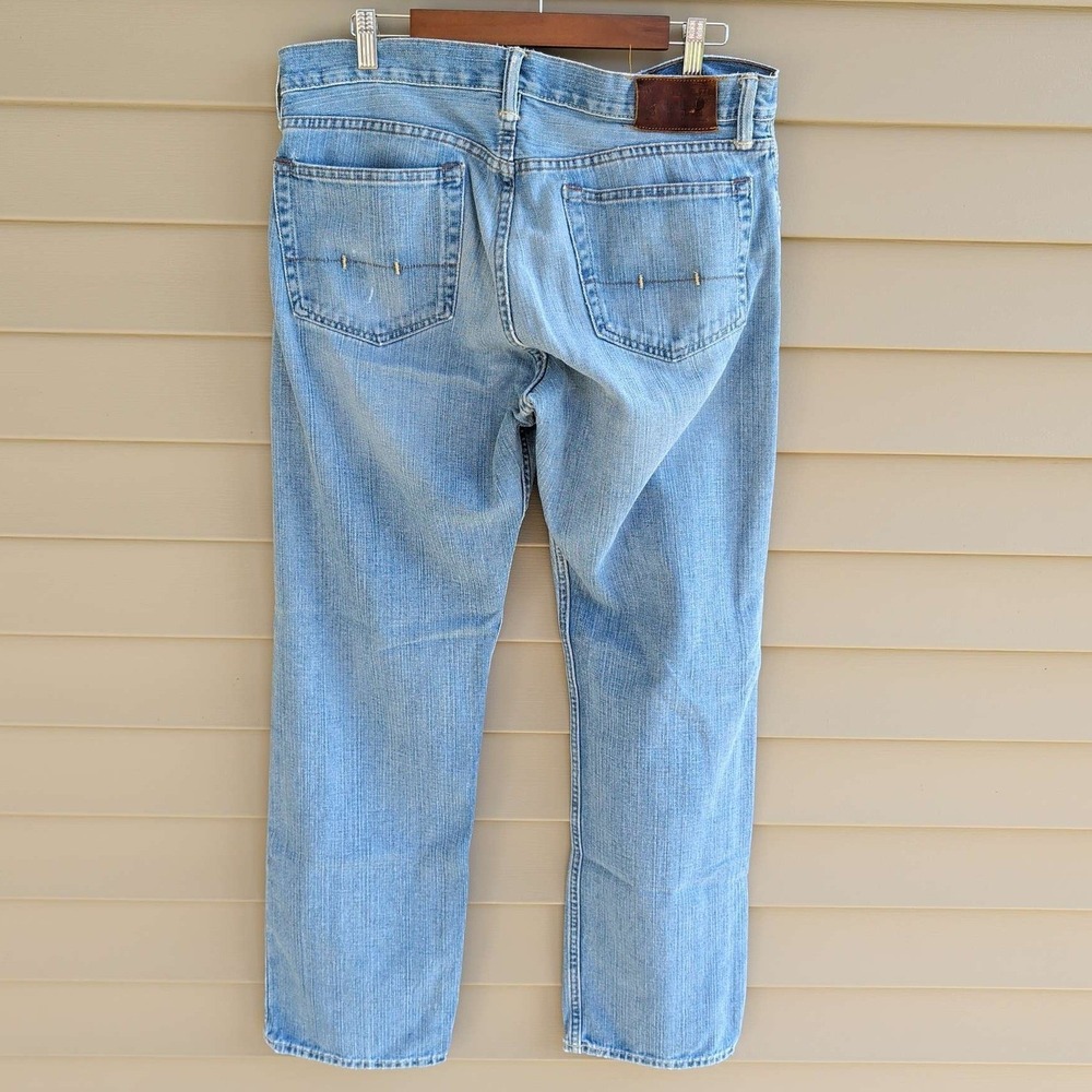 Polo Ralph Lauren Jeans Mens 34x32 Light Wash Blue Distressed Straight Leg Denim - Picture 2 of 7